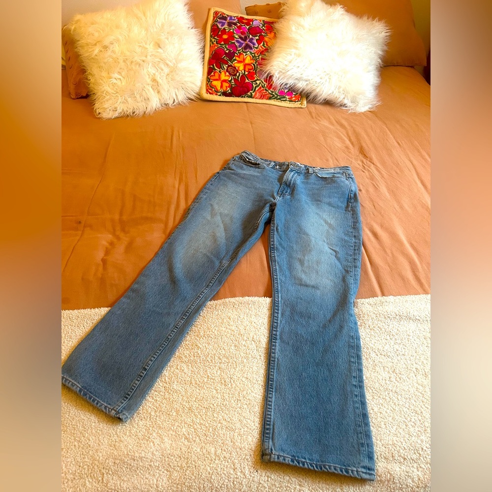 Paige High Rise Sarah Straight Jeans